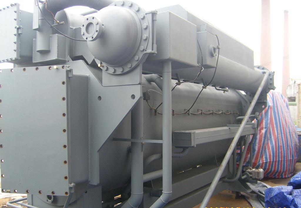 出售9.9成新三洋溴化鋰制冷機